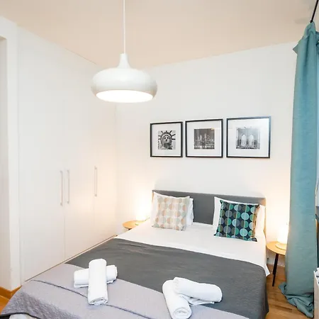 New York Waterfront Apartment Belgrade
